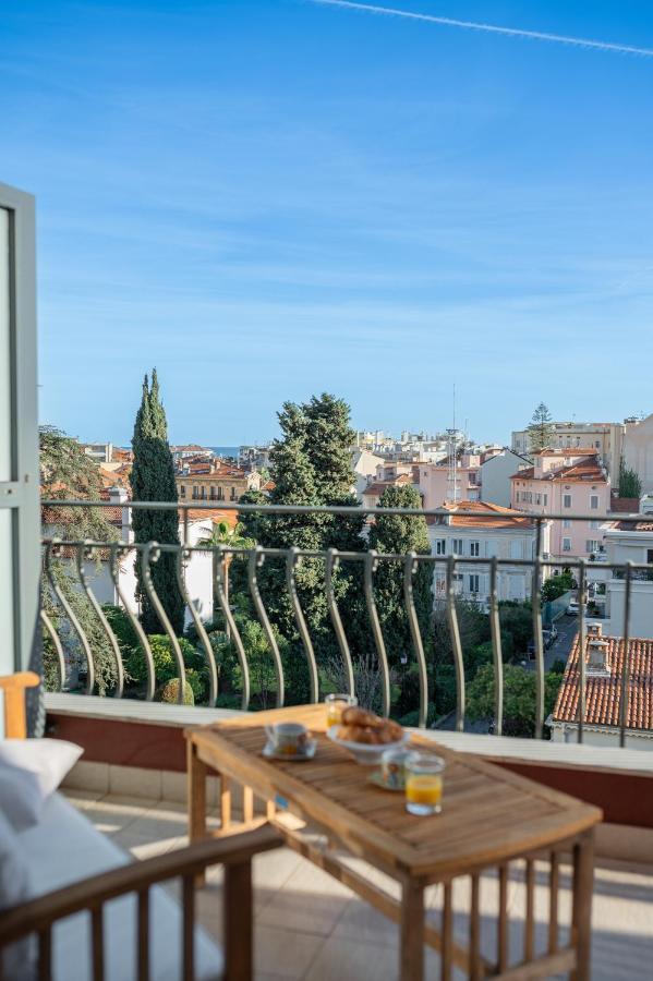 La Fabrique A Poupees - Chambres Et Appartements De Charme Au Coeur De Menton Kültér fotó