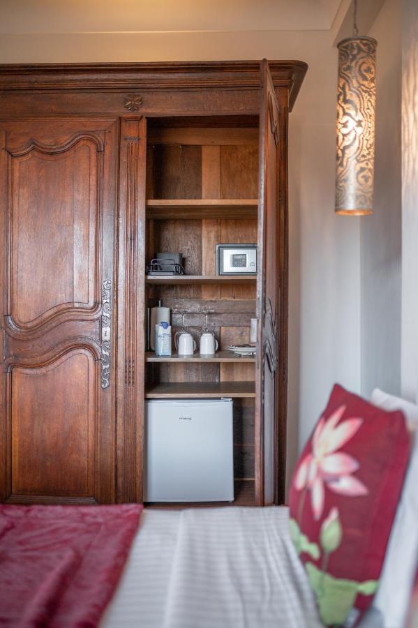 La Fabrique A Poupees - Chambres Et Appartements De Charme Au Coeur De Menton Kültér fotó