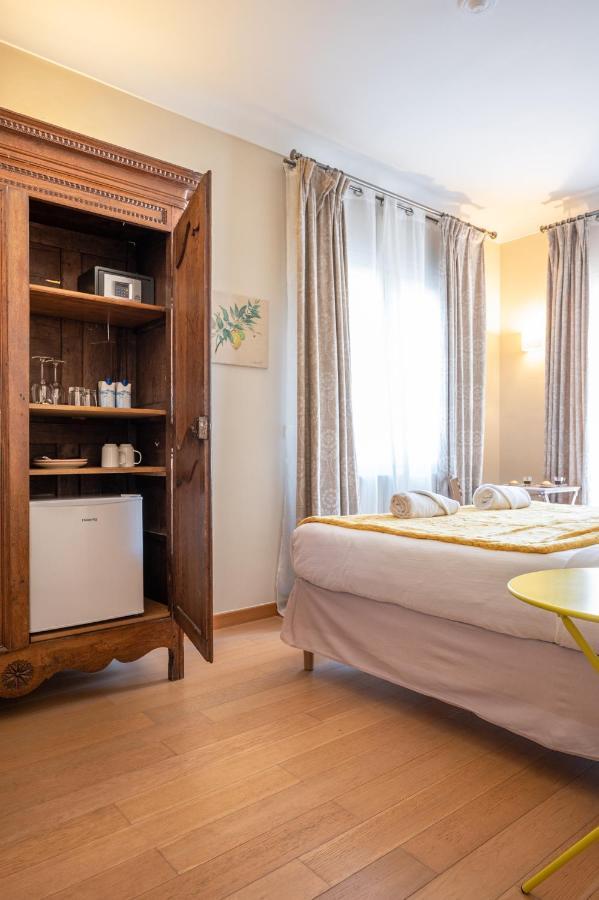 La Fabrique A Poupees - Chambres Et Appartements De Charme Au Coeur De Menton Kültér fotó