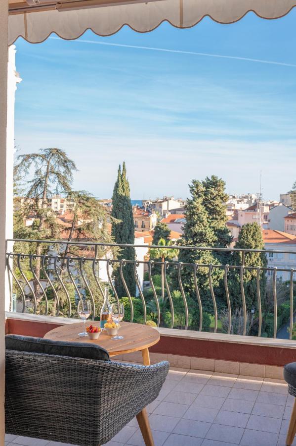 La Fabrique A Poupees - Chambres Et Appartements De Charme Au Coeur De Menton Kültér fotó