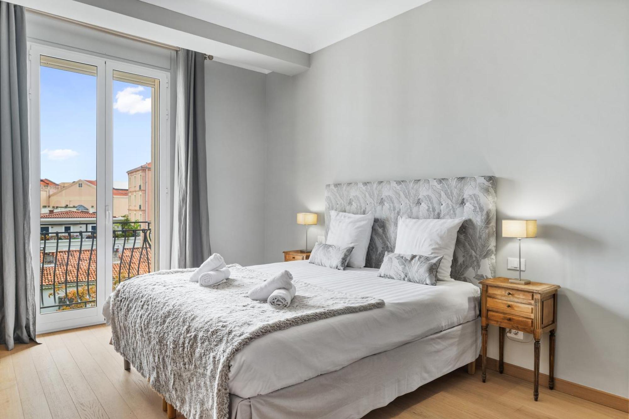 La Fabrique A Poupees - Chambres Et Appartements De Charme Au Coeur De Menton Kültér fotó